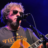 Sammy Hagar ‘Tired of Sitting Around Waiting’ For Van Halen