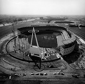 Anaheim_Stadium_1978