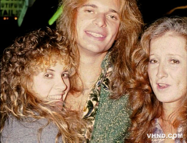 Stevie Nicks, Bonnie Raitt, and Van Halen's David Lee Roth outside the Body Shop strip club on the Sunset Strip, 1978