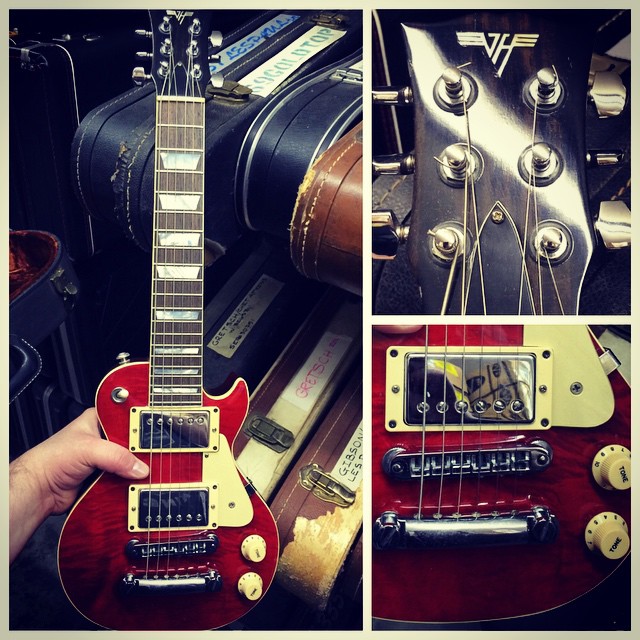 Eddie_Van_Halens1958 Gibson ES-335 Guitar_2
