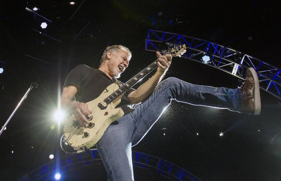 Eddie_Van_Halen_Kasas_City_2015