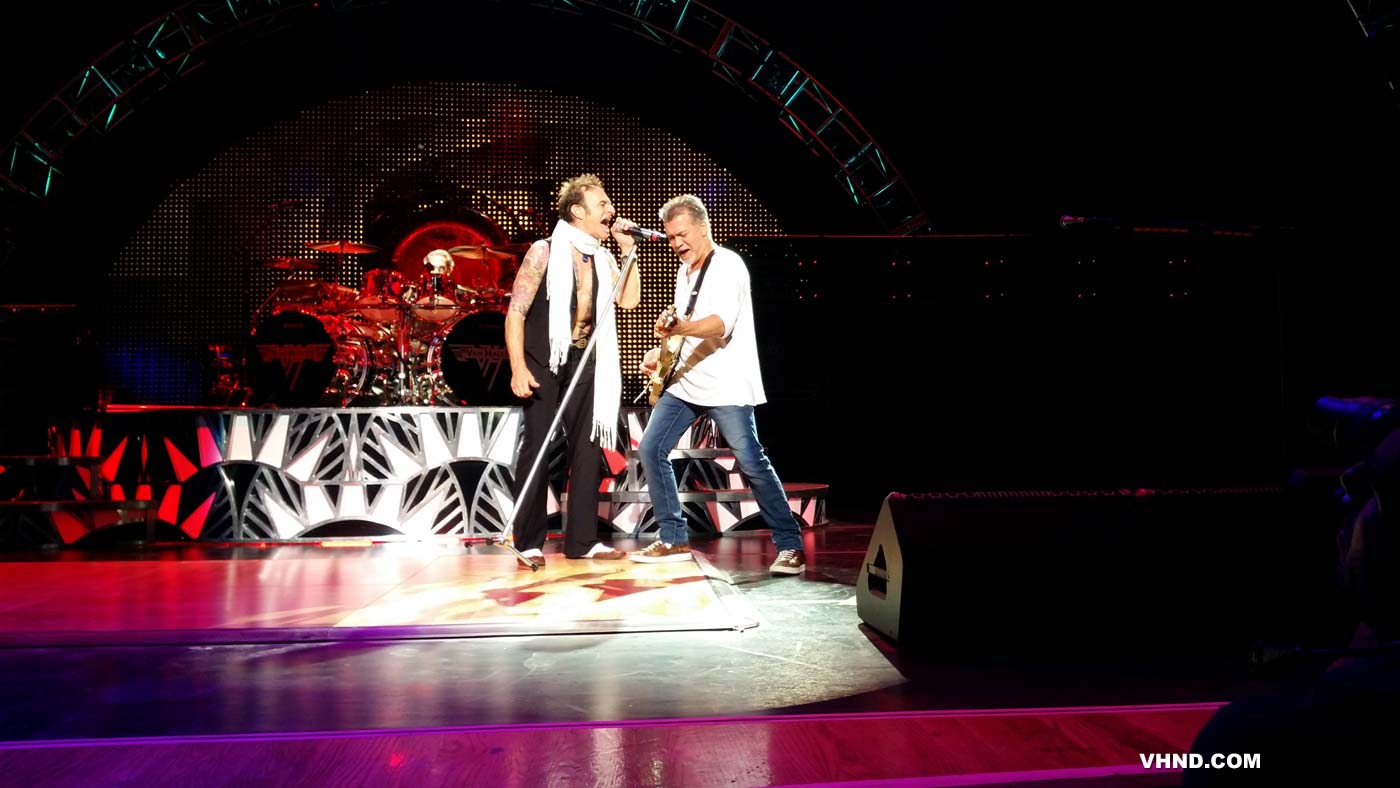 Van_Halen_Bethel_NY_VHND_2015_28