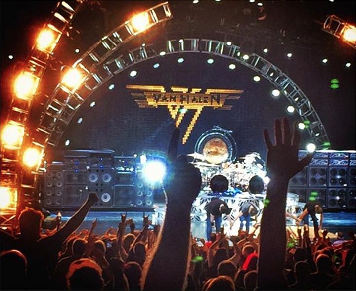 Van_Halen_Birmingham_2015_FE