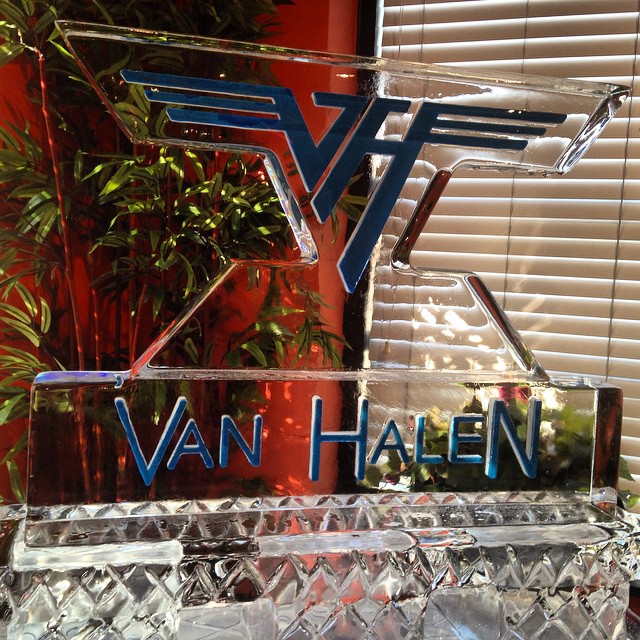 Van_Halen_Indianapolis_Sept_2_2015_Ice_Sculpture