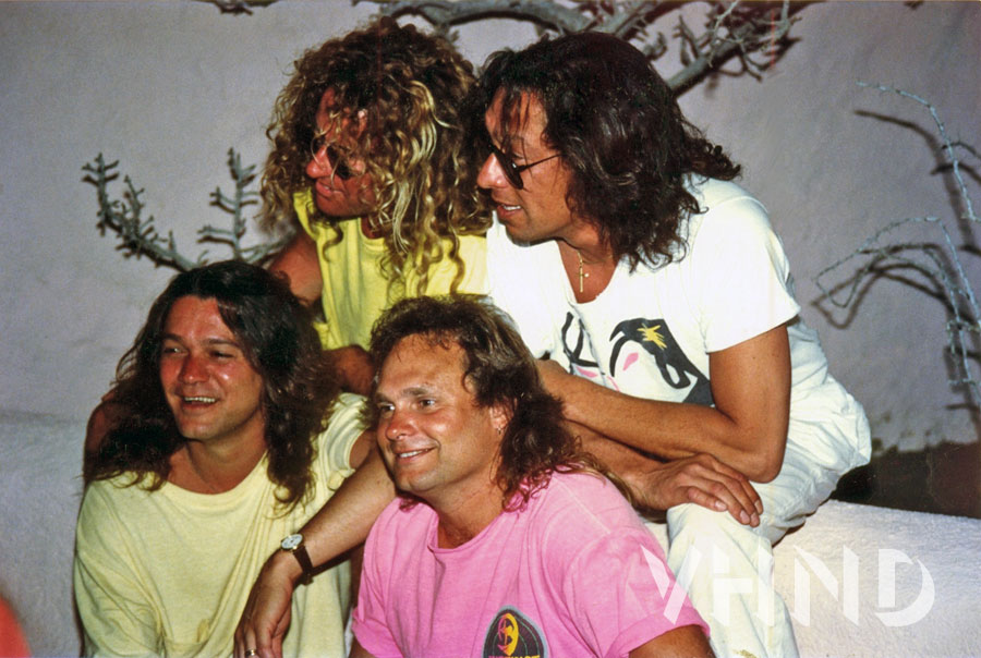 Cabo_Wabo_grand_opening_1990_Sammy_Hagar_Van_Halen_VHND_6