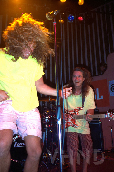 Cabo_Wabo_grand_opening_1990_Sammy_Hagar_Van_Halen_VHND_8