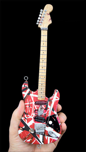 EVH-Mini-RWB-hand-300