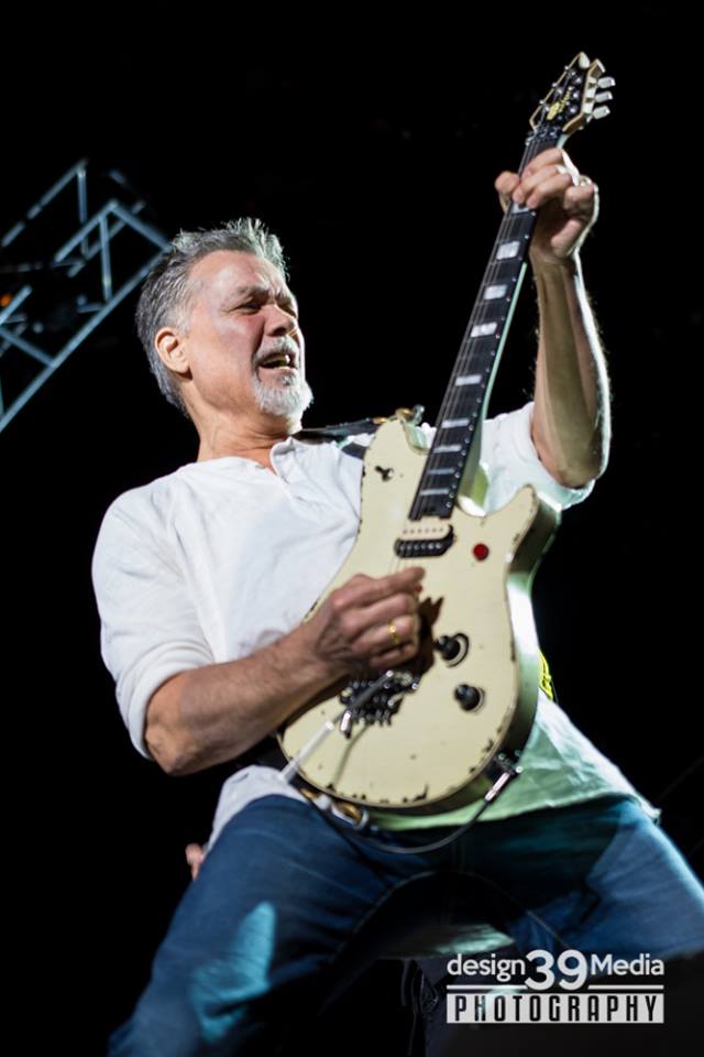 Eddie_Van_Halen_Toronto_2015_Design39Media_11