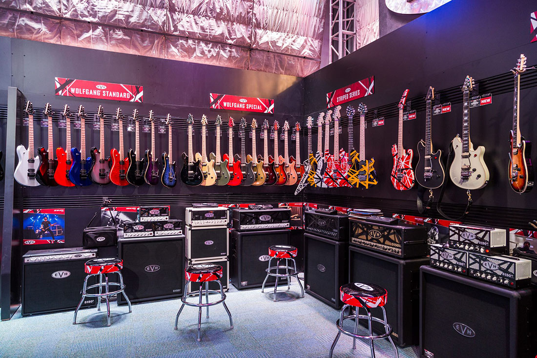 EVH_Gear_booth_NAMM_2017_2