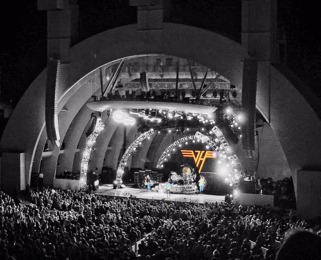 Van-halen-hollywood-bowl-oct-2015-4