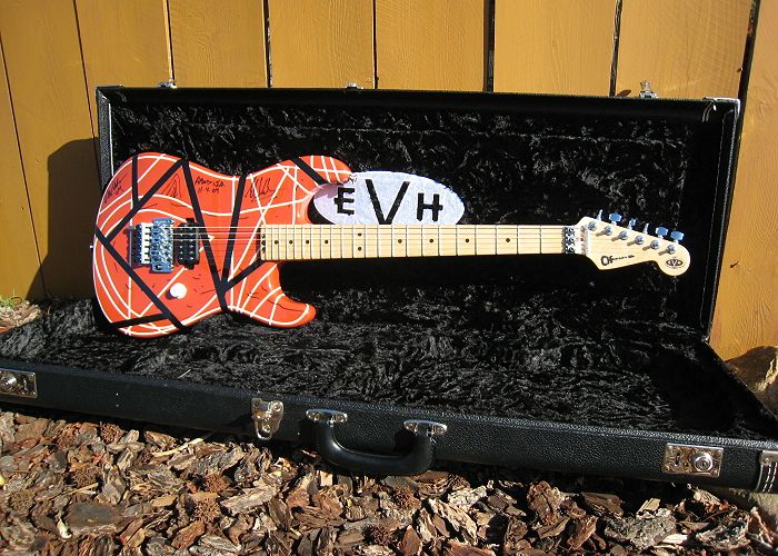 hard_rock_stolen_returned_eddie-van-halen-guitar