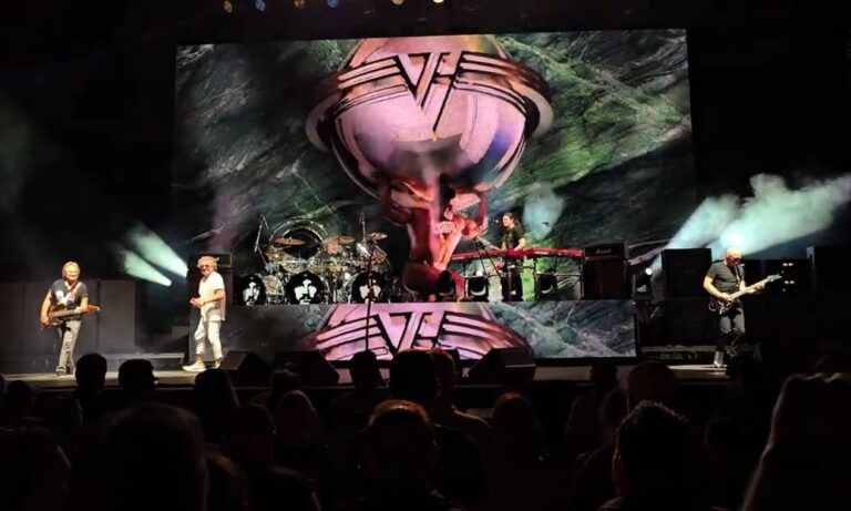 Find the Best of Both Worlds
		Take control of your life by striking the perfect balance